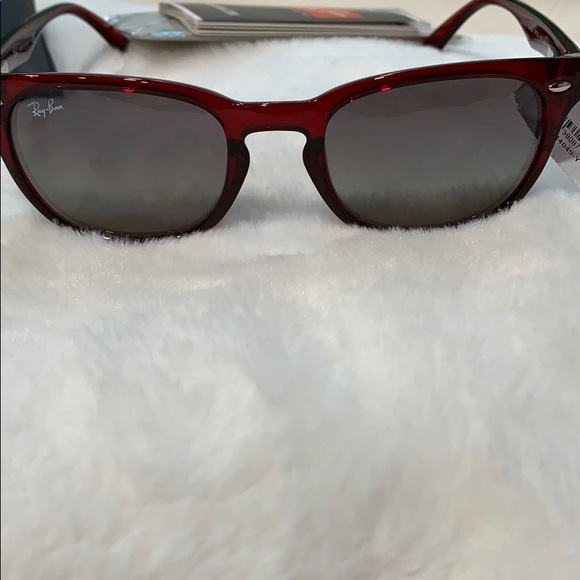Ray-Ban 🕶 NWT - Picture 3 of 10
